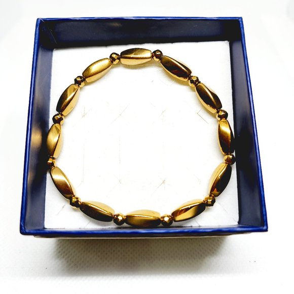 Yellow Gold plated Hematite stretch Bracelet 82.50 cts - Picture 1 of 4